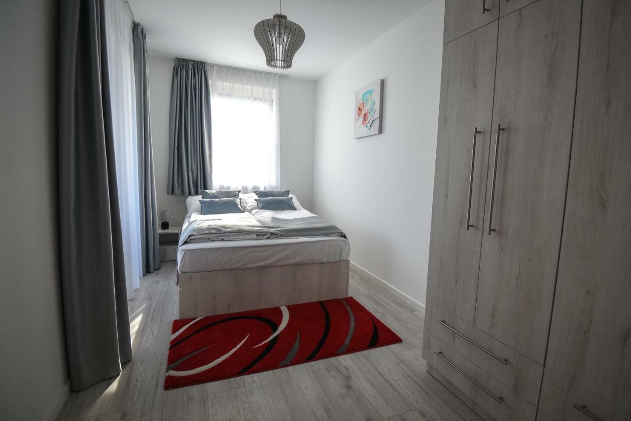 Francesca Apartman Siófok Exteriör bild
