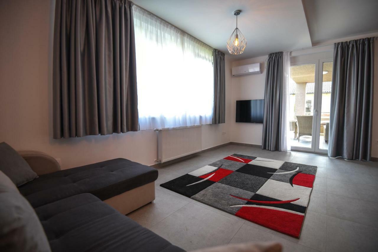 Francesca Apartman Siófok Exteriör bild