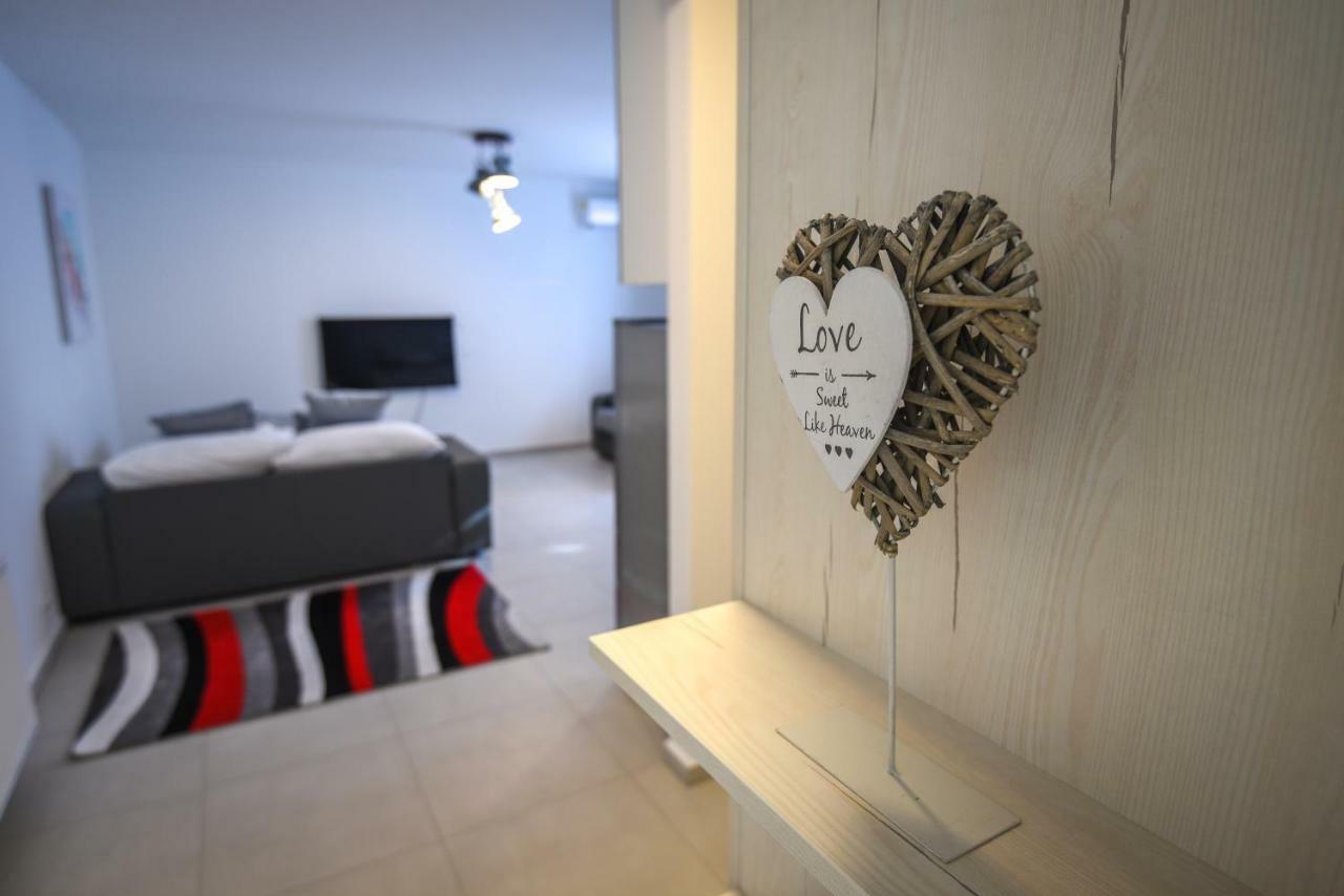Francesca Apartman Siófok Exteriör bild